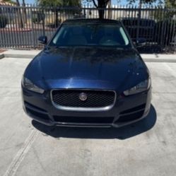 2017 Jaguar XE Turbo 
