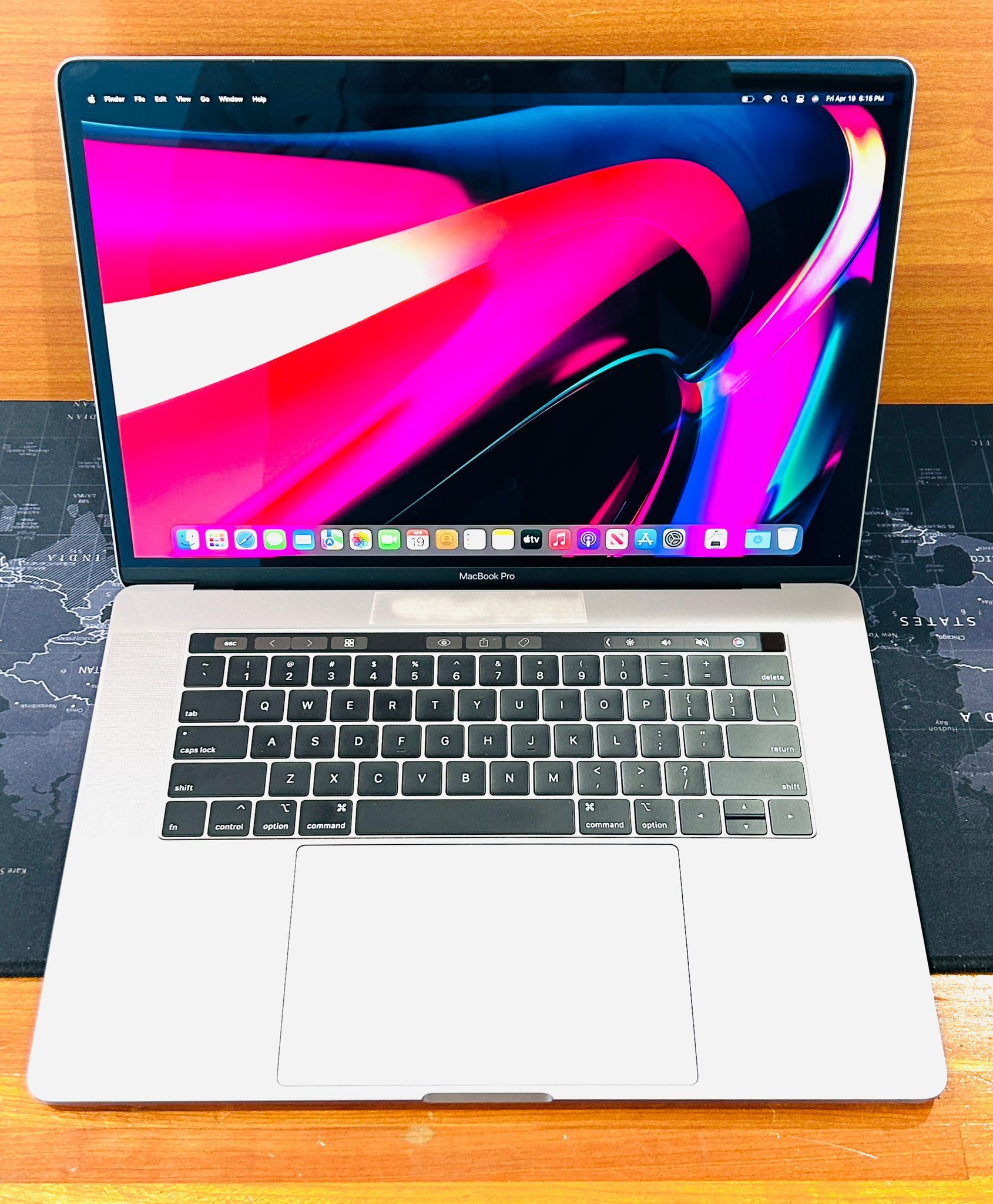 Apple MacBook Pro 15” TouchBar 2019 Intel Core i9 32GB RAM