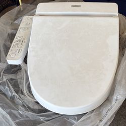 New ToTo Washlet Round Toilet Bowl