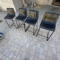 Set of 4 Black Counter-Height Bar Stools – Used / As-Is