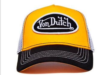 NWT Von Dutch Infinite Gold Classic Trucker Hat - Black and Yellow Snapback
