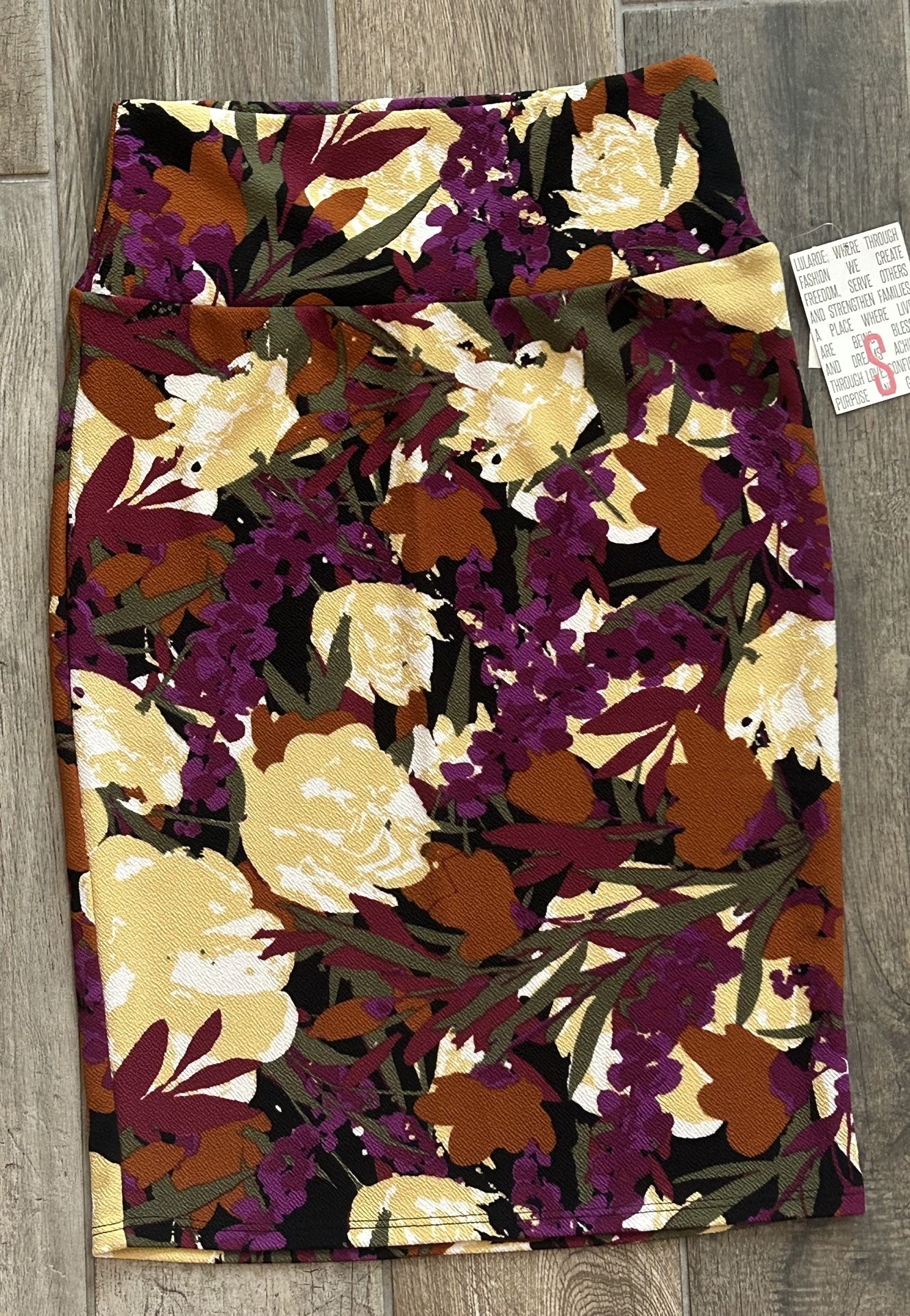 Cassie Style LuLaRoe Skirt
