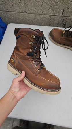 Size 8.5 D Ariat Work Boots Soft Toe