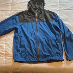Mens L High Performance Northface Rain Coat 