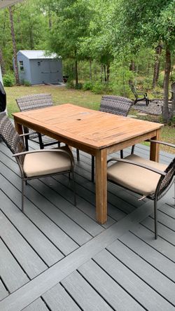 Outdoor Table and 4 chairs