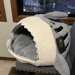 Nandog Brand New Dog Bed