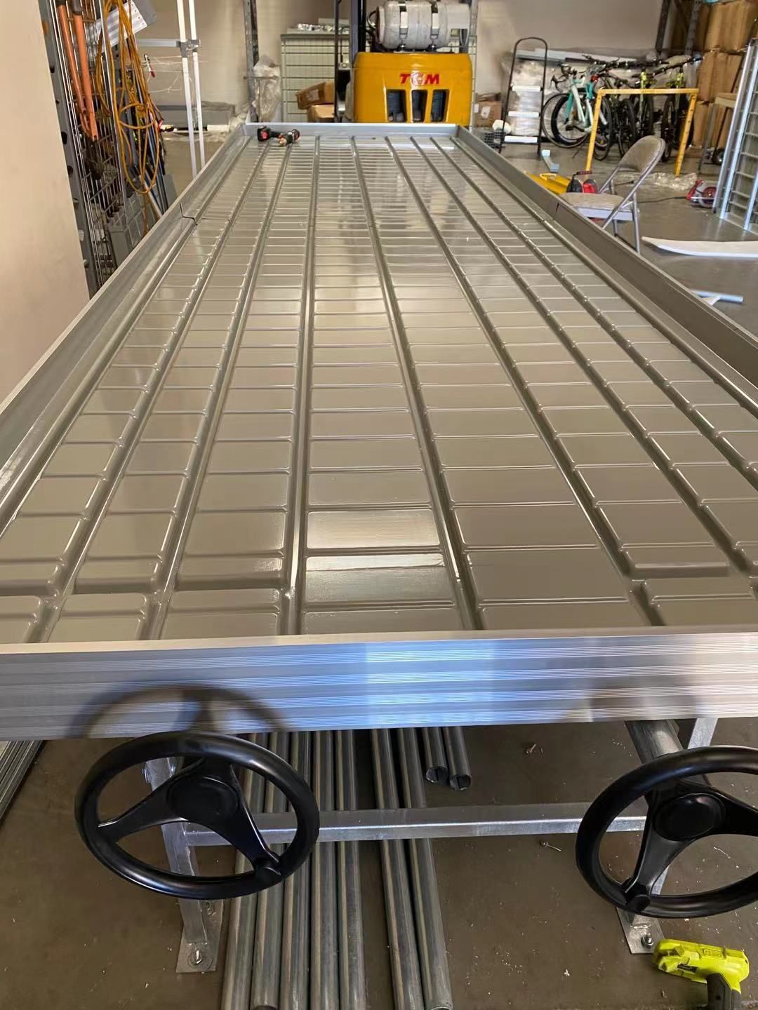 Customized Rolling Bench
