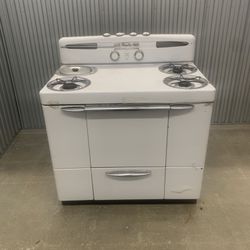 1953 Maytag Dutch Oven 40 1/4"