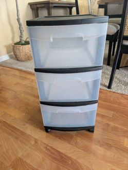 Dresser