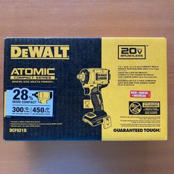 DEWALT COMPACT SERIES 1/2 IMPACT WRENCH ( No battery No Charger )