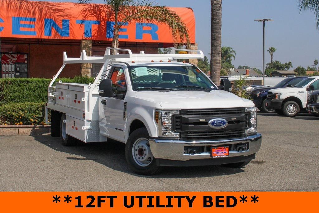 2019 Ford F-350 Chassis
