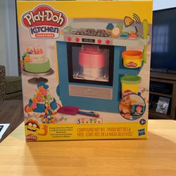 Play-doh Kitchen Rising Cake Oven Playset