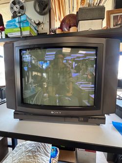 Vintage Sony CRT Gaming TV RCA KV2084R 20”