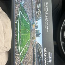 1000 piece seahawks puzzle, brand new