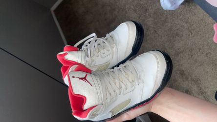 2020 fire red 5 silver tounge 2 youth  used a few times still like brand new