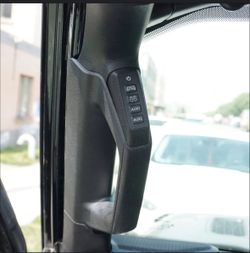 Jeep auxiliary switch
