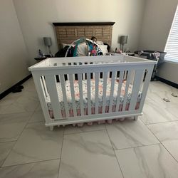 3 in 1 Crib with mattress