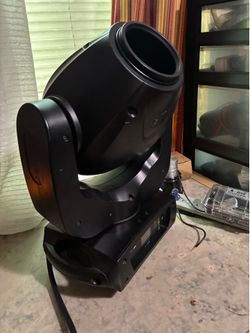 Cameo AUROA SPOT 200 LED Moving Head