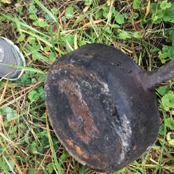 Old Iron Pan 
