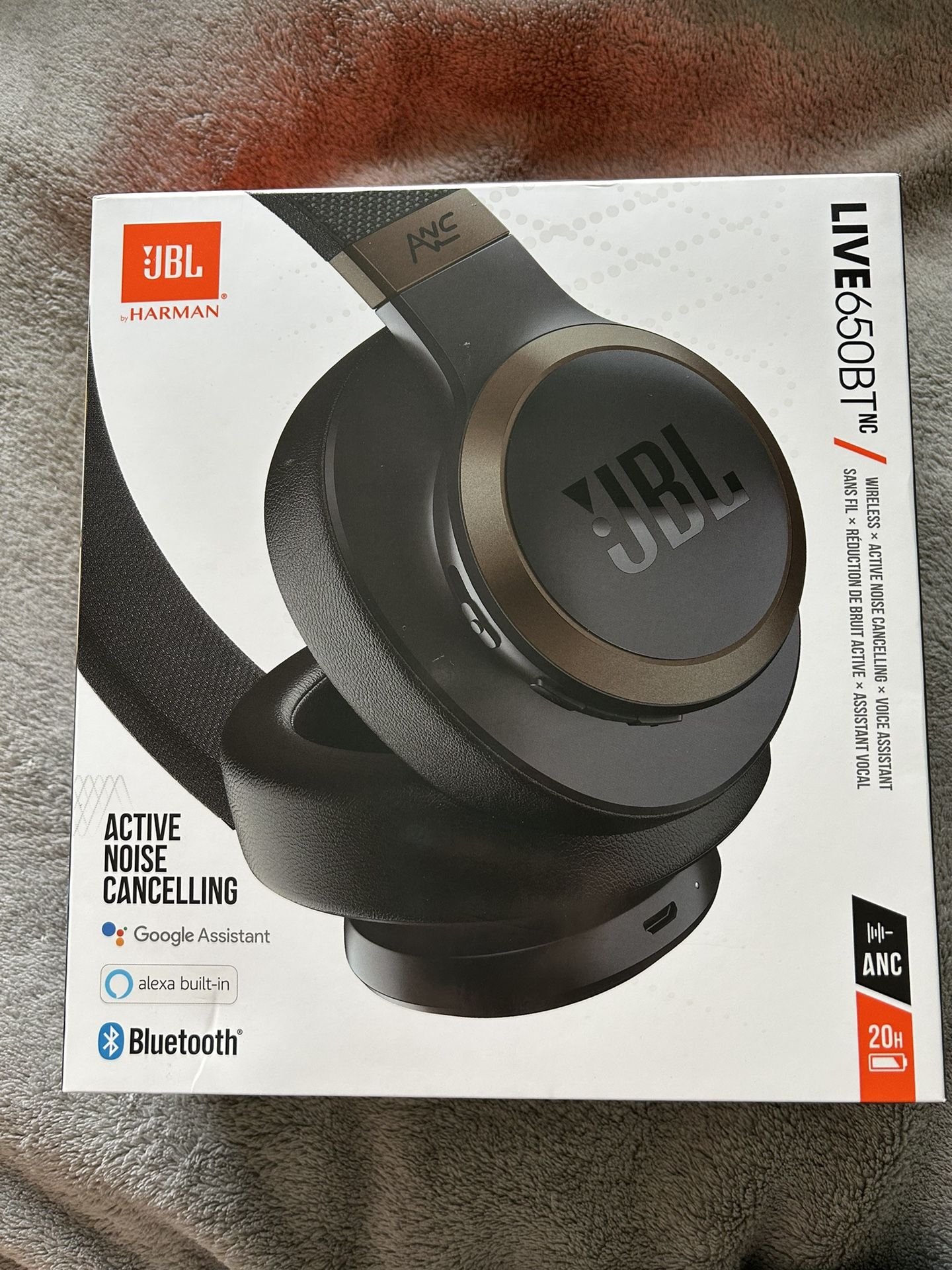 JBL LIVE650BT nc      Wireless Noise Cancelling Headphones