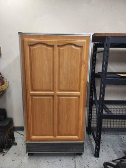 Sub Zero 501r  Refrigerator