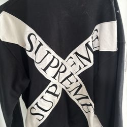 Supreme Sweater 