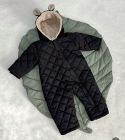 Baby jumpsuit (9-12 months)