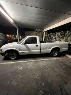 2000 Chevrolet S-10