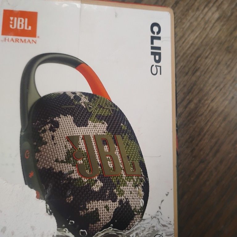 JBL CLIP 5 BLUETOOTH SPEAKER