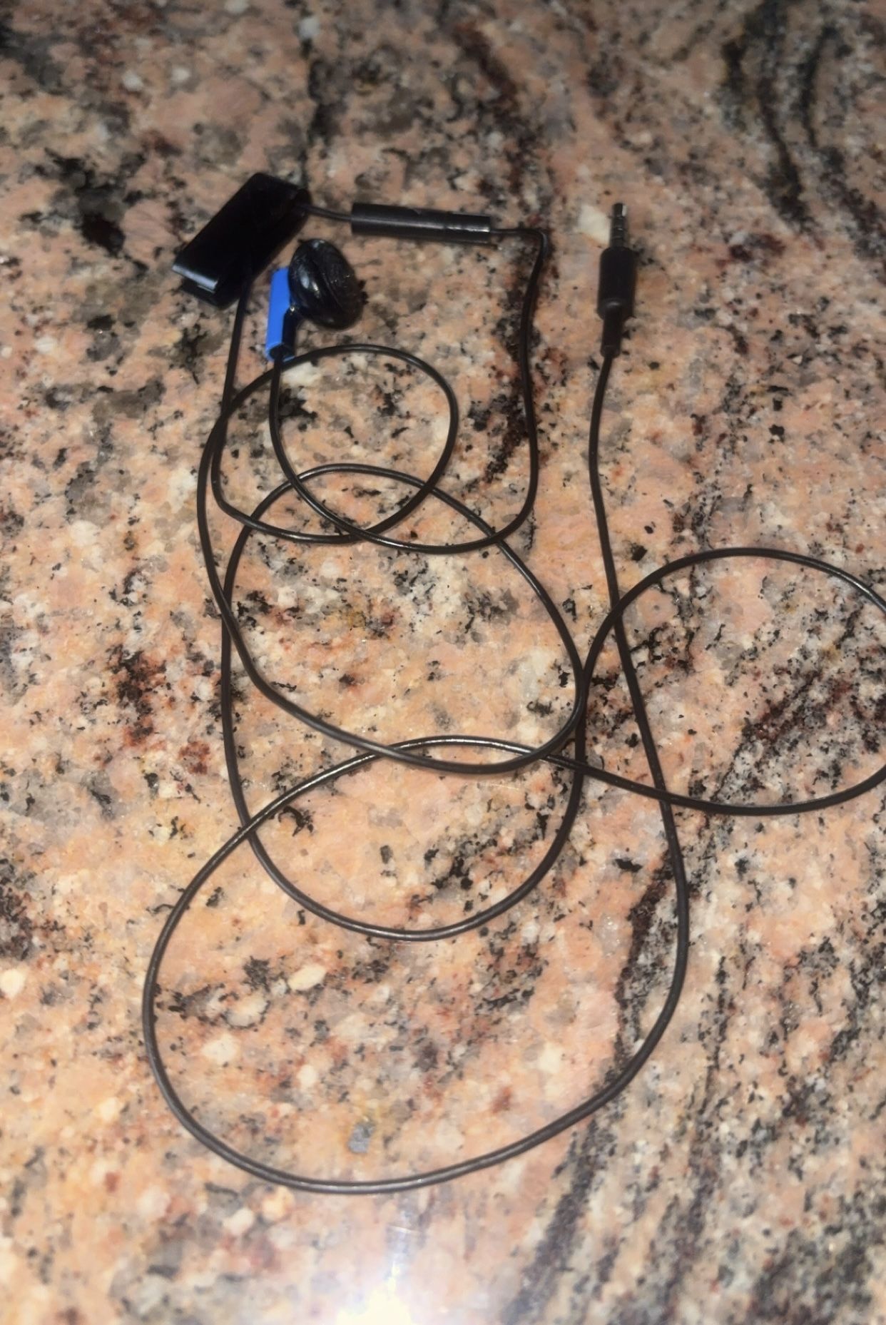 Original Sony PlayStation 4 Earbud Microphone with Clip