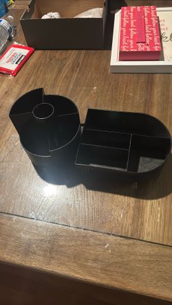make up holder 