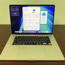 Apple MacBook Pro 16 inch - i7 9th Gen 6 Cores