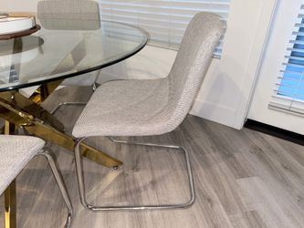 Modern Upholstered Dining Chair – Good Condition