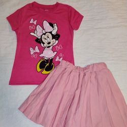 5t Girl | Mickey Mouse + Pleated Skirt Outfit 