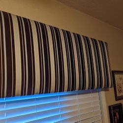 Window Fabric Cornice