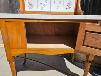 Antique wash stand