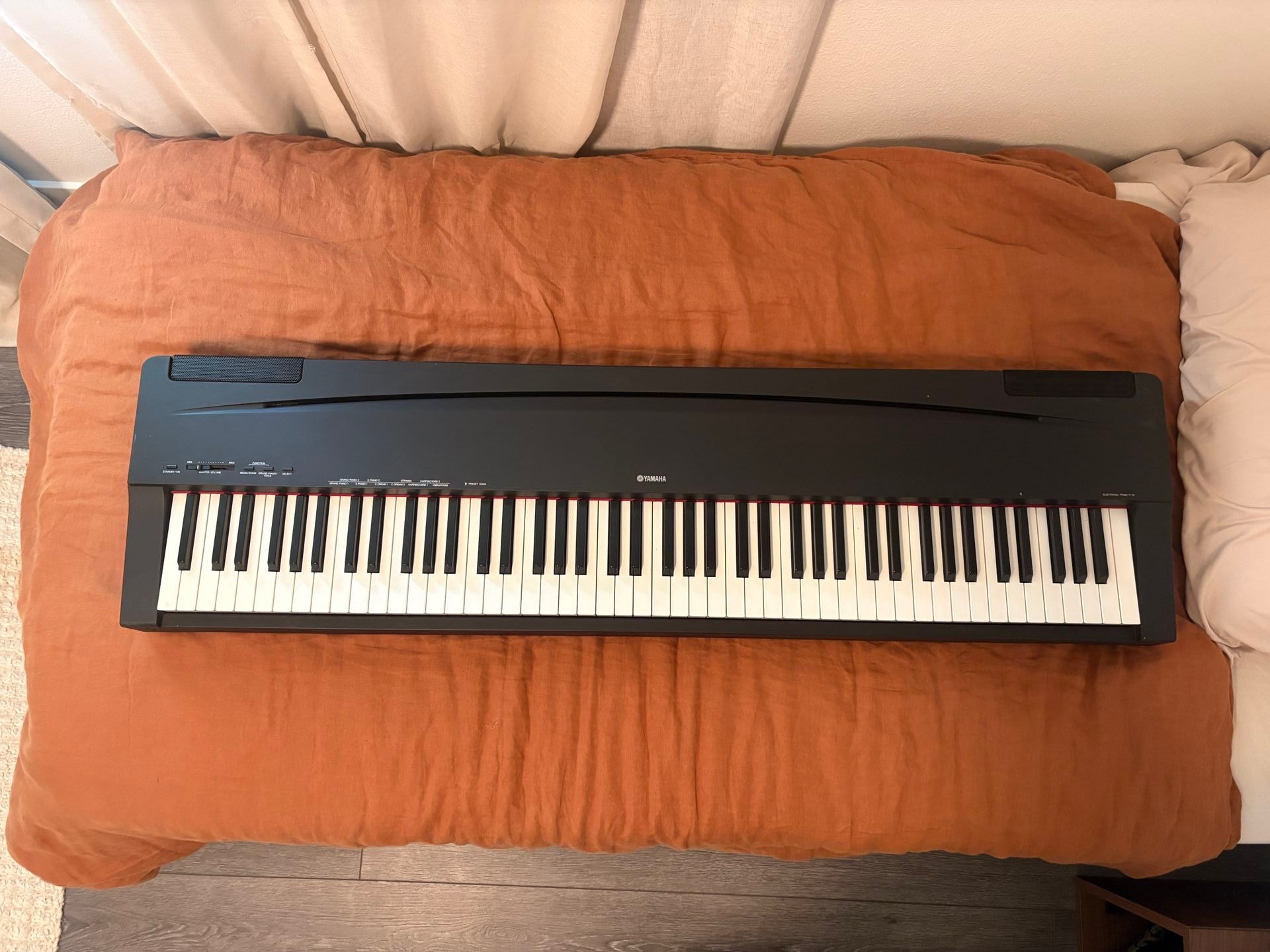 Yamaha P70 digital electric piano