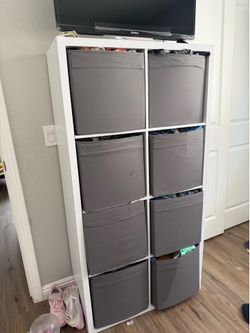 Cubby dresser