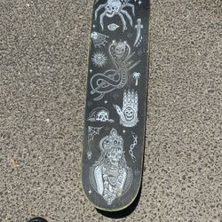 Skateboard 