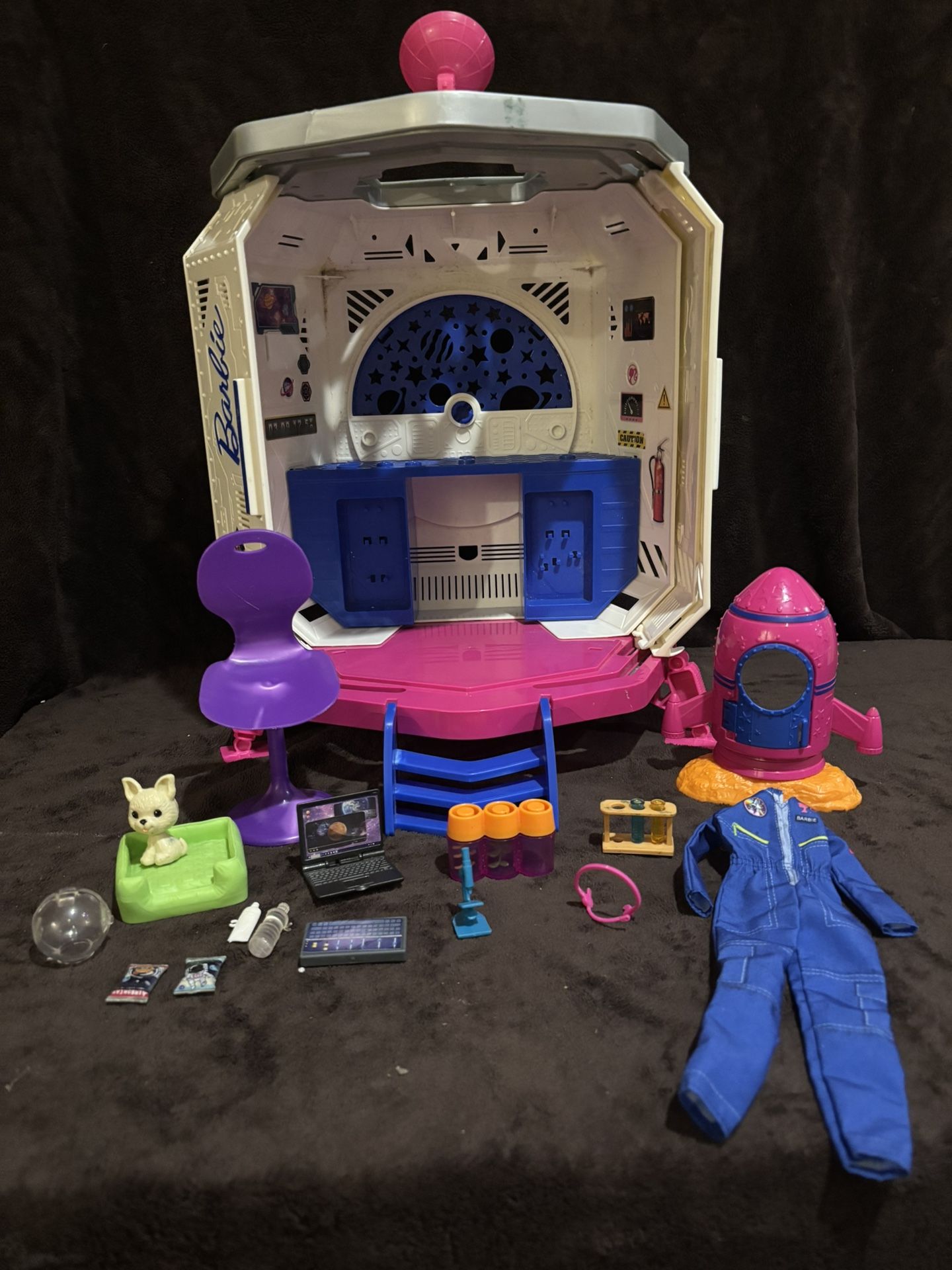 Barbie Astronaut Space Station