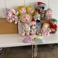 Varieties of Dolls - ( 13 Units)