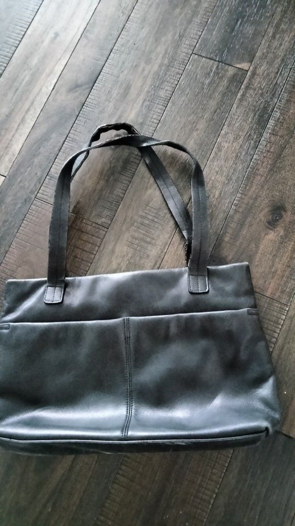 Naturalizer leather purse