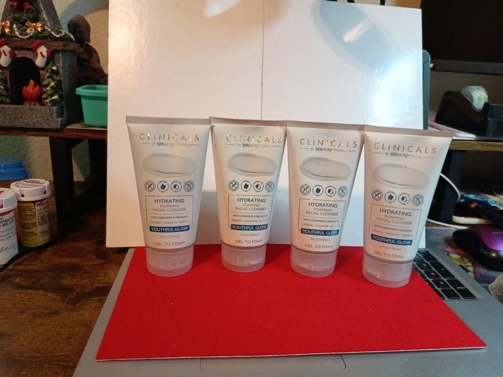 Clinicals Hydrating Foaming Facial Cleanser--Youthful Glow-Gel to Foam