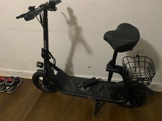 Electric scooter