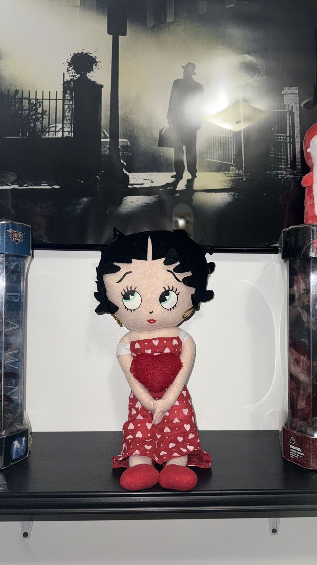 Vintage / Y2K 18 Inch Betty Boop Hold Heart Plush 