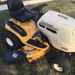 Cub Cadet Riding Mower 