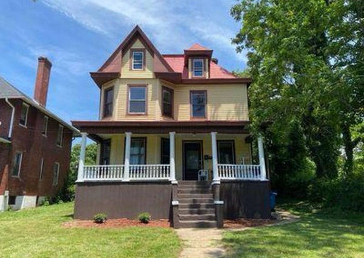 Unit 1803 | 2 bd | 2 ba | 995 sqft Christopher Millsap Apartment Homes