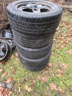 (5) 5-110mm steel wheels and 16" tires