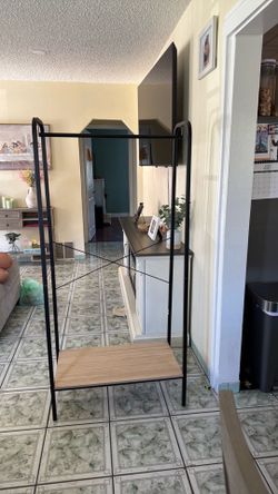 Garment Rack/ Clothes rack