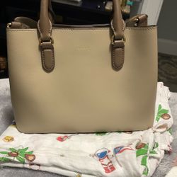 Lauren by Ralph Lauren